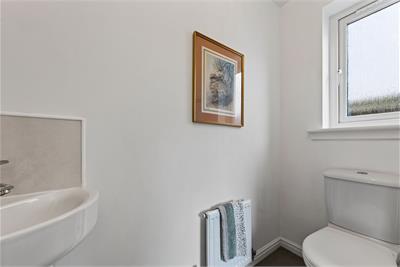54 Whitehouse Gardens, Gorebridge, EH23 4FQ - image 7