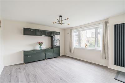 38 Falcon Court, Edinburgh, EH10 4AF - image 13