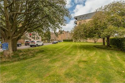 38 Falcon Court, Edinburgh, EH10 4AF - image 26