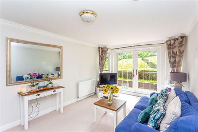 41/2 Orchard Brae Avenue, Edinburgh, EH4 2UP - image 5