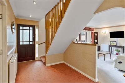 6 West Lynn Grove, West Linton EH46 7HX - image 7