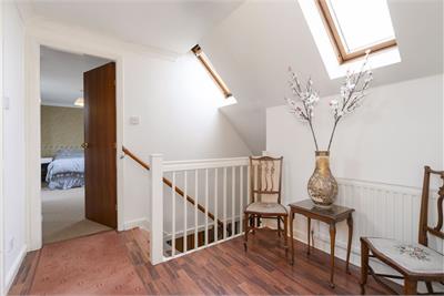 6 West Lynn Grove, West Linton EH46 7HX - image 8