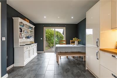 32 Jedbank Drive, Jedburgh, TD8 6LP - image 6