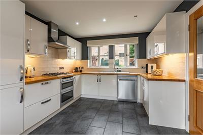 32 Jedbank Drive, Jedburgh, TD8 6LP - image 7