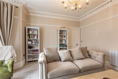 17 Meigle Street, Galashiels, TD1 1LN - image 9