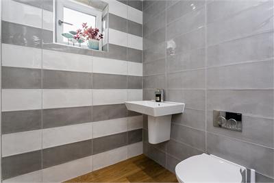 63 Sycamore Drive,
Penicuik,
EH26 0FS - image 12