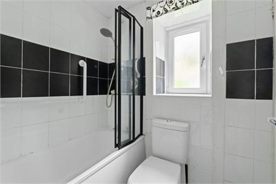30 Peebles Road, Walkerburn, EH43 6AY - image 9