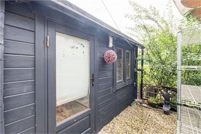 30 Peebles Road, Walkerburn, EH43 6AY - image 10