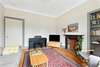 30/8 Blackwood Crescent, Newington, Edinburgh, EH9 1QX - image 3