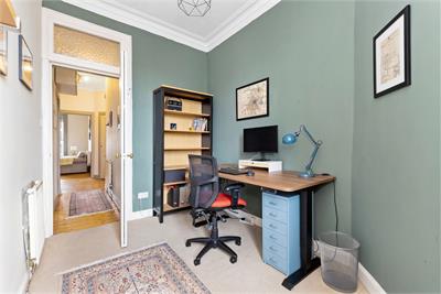 30/8 Blackwood Crescent, Newington, Edinburgh, EH9 1QX - image 10