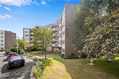 58 Falcon Court, Morningside, Edinburgh, EH10 4AF - image 15