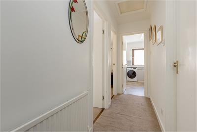 1/7 Gilmours Entry, Edinburgh, EH8 9XL - image 3