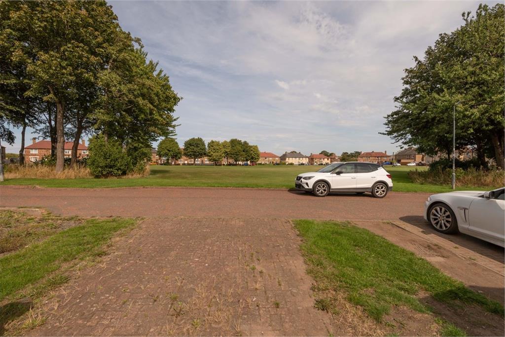 16 Newton Village, Danderhall, DALKEITH, EH22 1SN - image 10