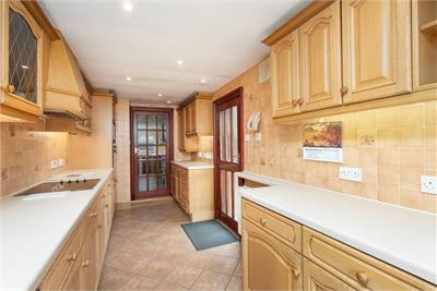 46 Saughtonhall Drive, Edinburgh, EH12 5TN - image 14