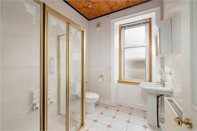 46 Saughtonhall Drive, Edinburgh, EH12 5TN - image 15
