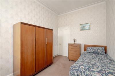 46 Saughtonhall Drive, Edinburgh, EH12 5TN - image 6