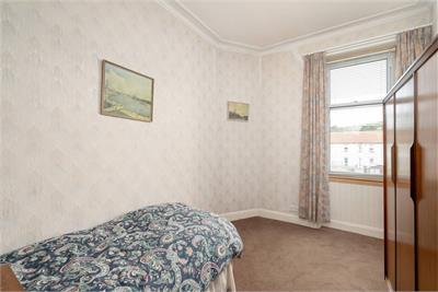 46 Saughtonhall Drive, Edinburgh, EH12 5TN - image 7