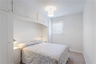 57/1 Orchard Brae Gardens, Edinburgh, EH4 2HQ - image 5