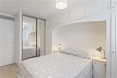 57/1 Orchard Brae Gardens, Edinburgh, EH4 2HQ - image 6