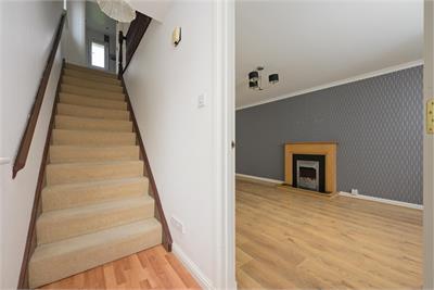 31 Peasehill Fauld, Rosyth, KY11 2DQ - image 2