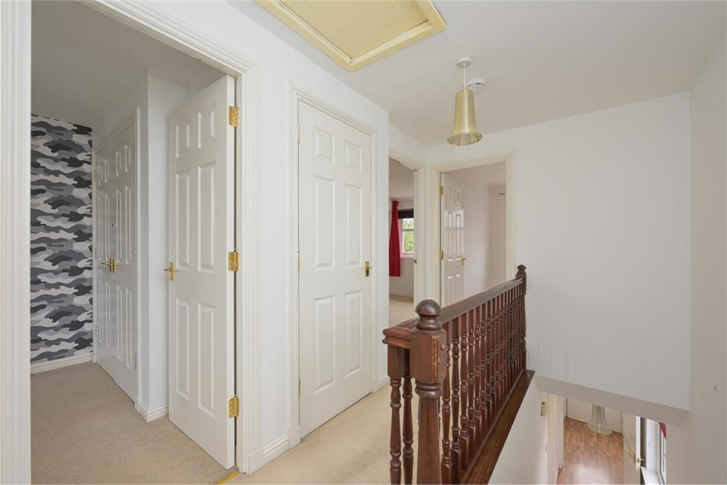 31 Peasehill Fauld, Rosyth, KY11 2DQ - image 12