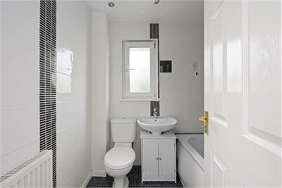 31 Peasehill Fauld, Rosyth, KY11 2DQ - image 13