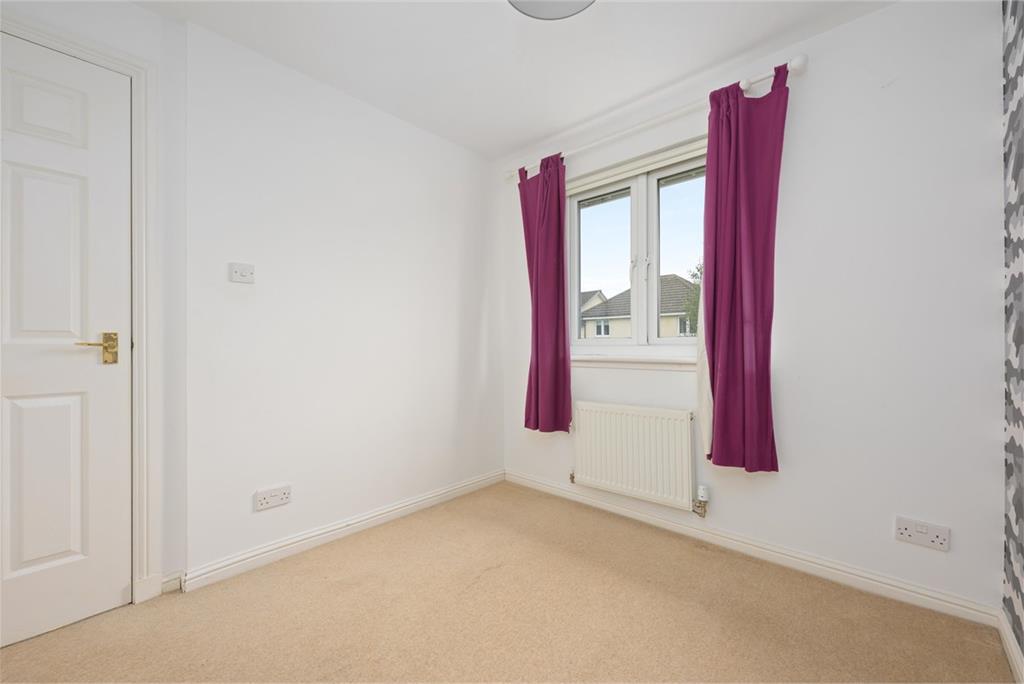 31 Peasehill Fauld, Rosyth, KY11 2DQ - image 16