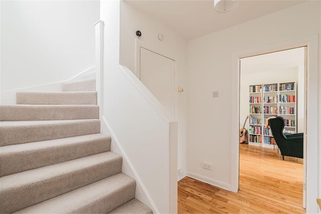 34 Buckstone Drive, Edinburgh, EH10 6PQ - image 16