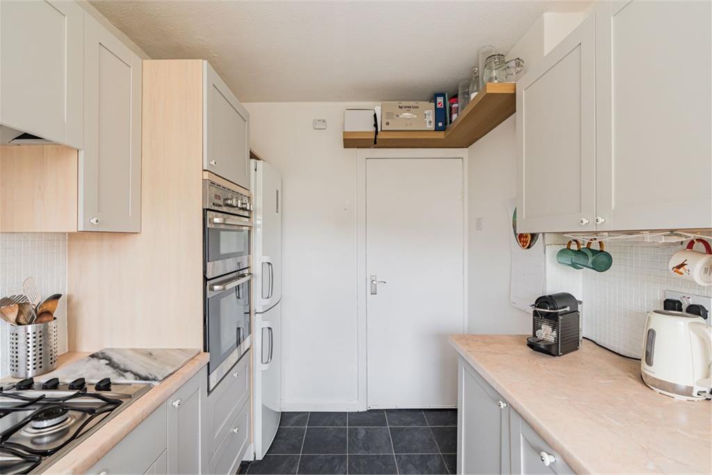 34 Buckstone Drive, Edinburgh, EH10 6PQ - image 21