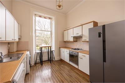 32/2 Murrayfield Avenue, Edinburgh, EH12 6AX - image 4