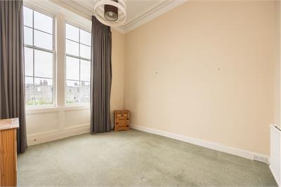 32/2 Murrayfield Avenue, Edinburgh, EH12 6AX - image 9