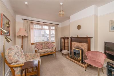 26 Mountcastle Crescent, Edinburgh, EH8 7SB - image 2