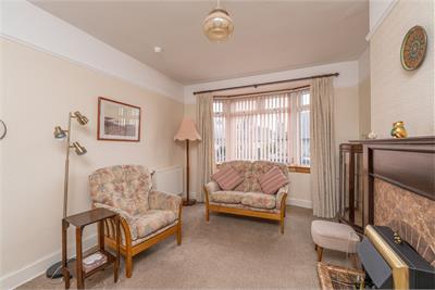 26 Mountcastle Crescent, Edinburgh, EH8 7SB - image 3