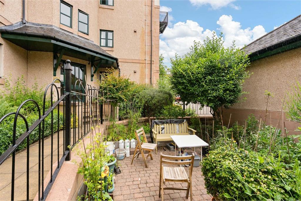 18/15 South Gray Street, Edinburgh EH9 1TE - image 31