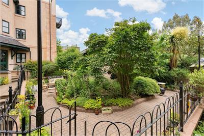 18/15 South Gray Street, Edinburgh EH9 1TE - image 33