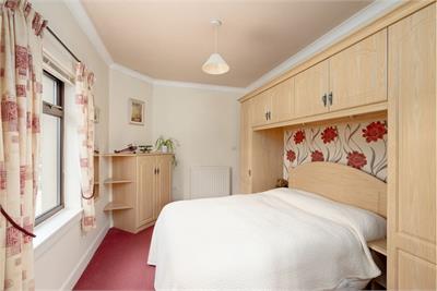 8 Duddingston Gardens South, Duddingston, Edinburgh, EH15 1RF - image 6