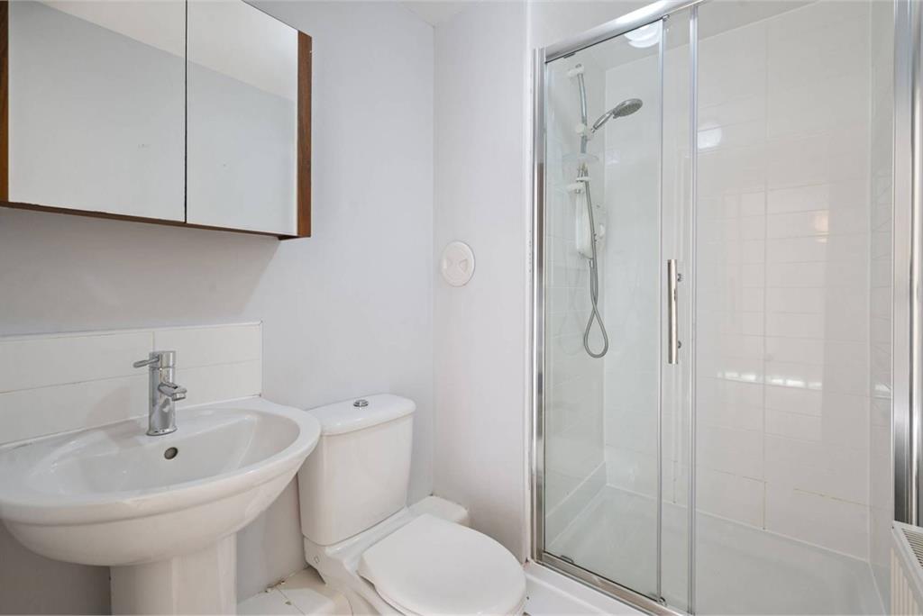 10/17 Salamander Court, Leith, Edinburgh, EH6 7JP - image 11