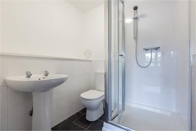 15/7 Clockmill Lane, Edinburgh, EH8 8HY - image 8