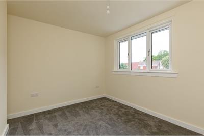 13 Barnton Park Avenue, Edinburgh, EH4 6ES - image 13
