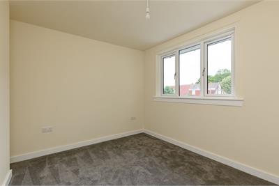 13 Barnton Park Avenue, Edinburgh, EH4 6ES - image 13