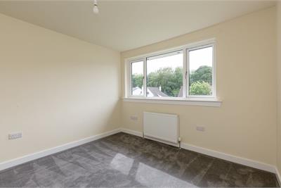 13 Barnton Park Avenue, Edinburgh, EH4 6ES - image 15