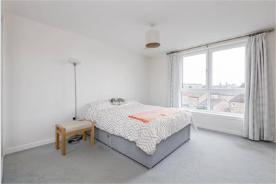 21/6 Bridge Street, Portobello, Edinburgh, EH15 1DB - image 13
