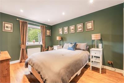 29 Glen Crescent, PEEBLES, EH45 9BS - image 11