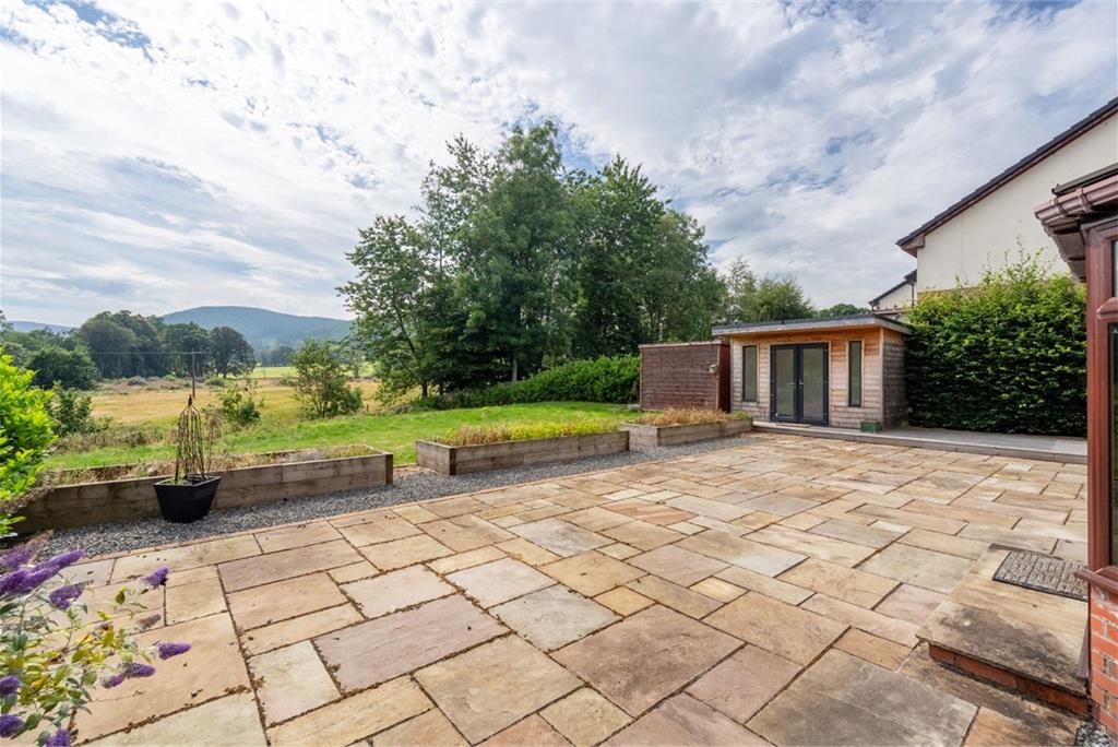 29 Glen Crescent, PEEBLES, EH45 9BS - image 17