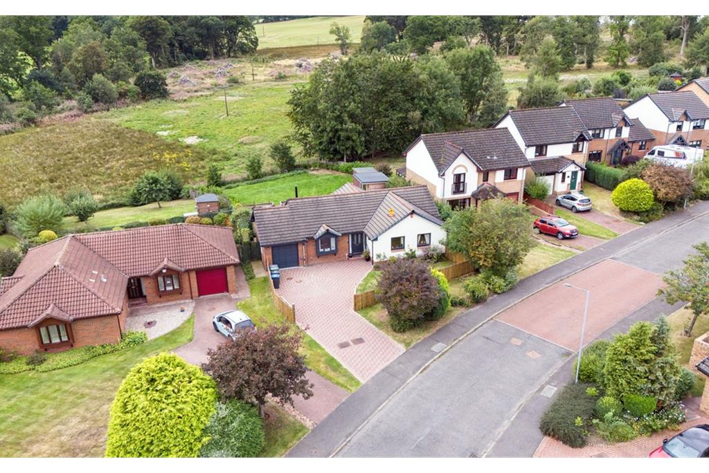 29 Glen Crescent, PEEBLES, EH45 9BS - image 22