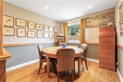 29 Glen Crescent, PEEBLES, EH45 9BS - image 9