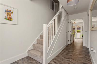 30 Hillfoot Drive, Howwood, PA9 1BX - image 2