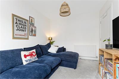 41 Kilconquhar Place, Bonnyrigg, EH19 3SR - image 3
