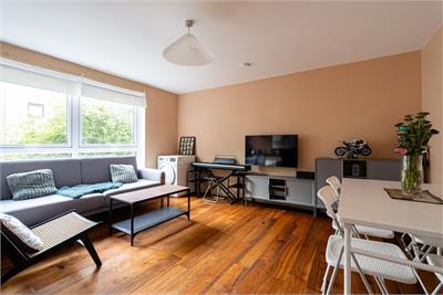 2/3 North Hillhousefield, Edinburgh, EH6 4HU - image 2