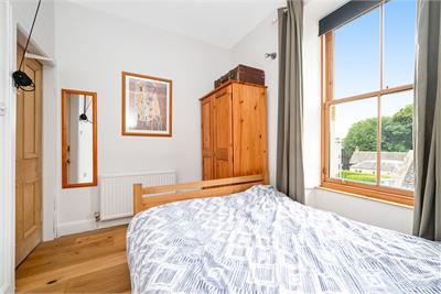 11 (2f2) Canon Street, Edinburgh, EH3 5HE - image 8